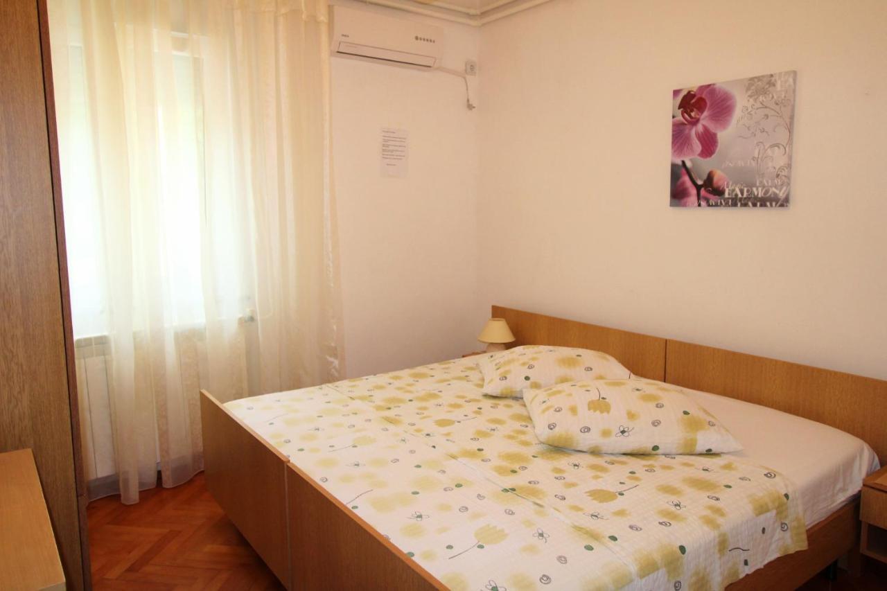 Apartment Valentina Liznjan Exterior photo